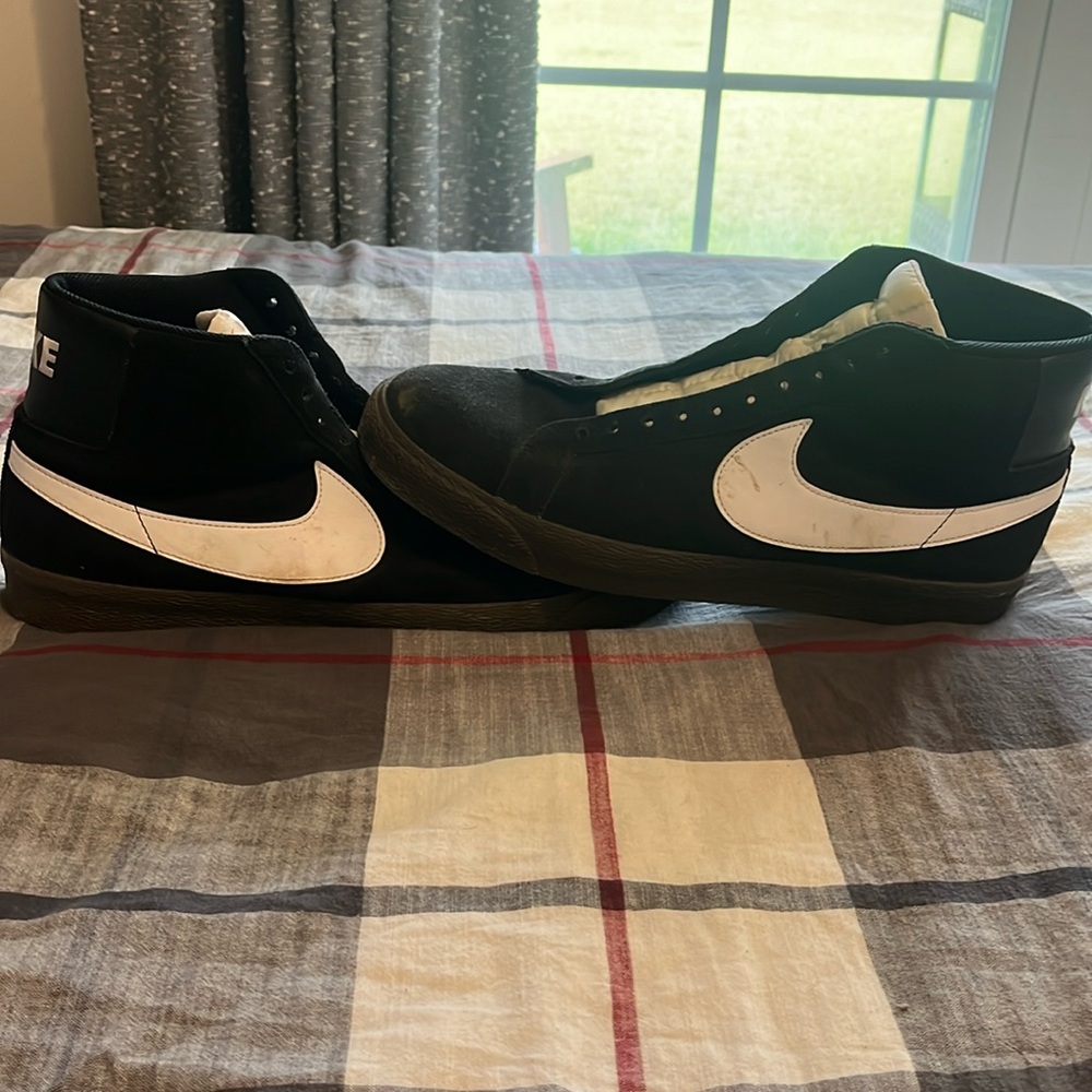 Nike sb blazers mid , worn a few times, NO LACES